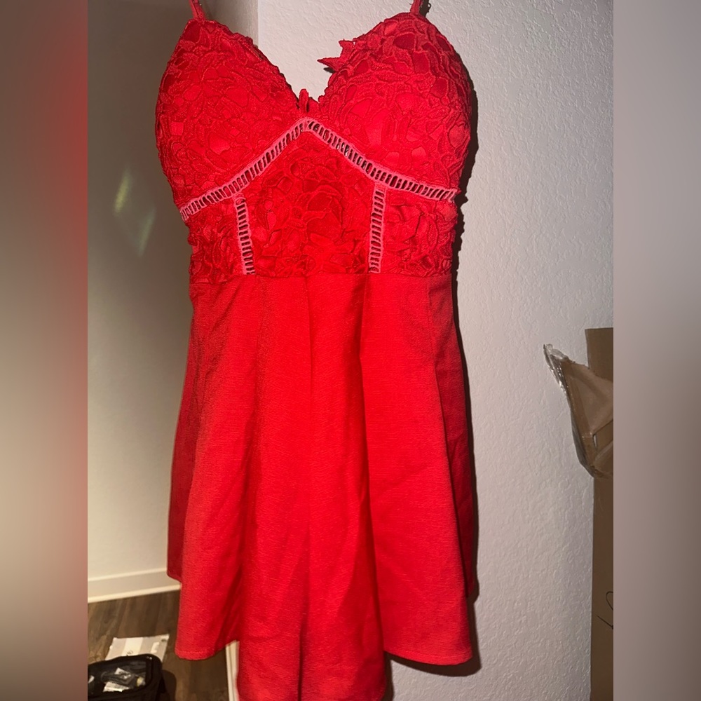 Red romper - Picture 2 of 4
